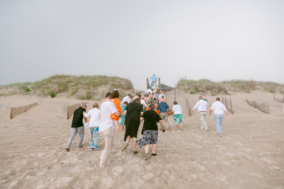 Beach-Wedding-outer-Banks78