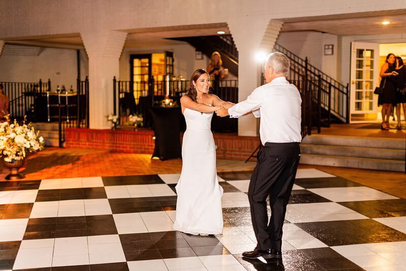 Classic Wedding at City Church of Evansville with Reception at ECC241
