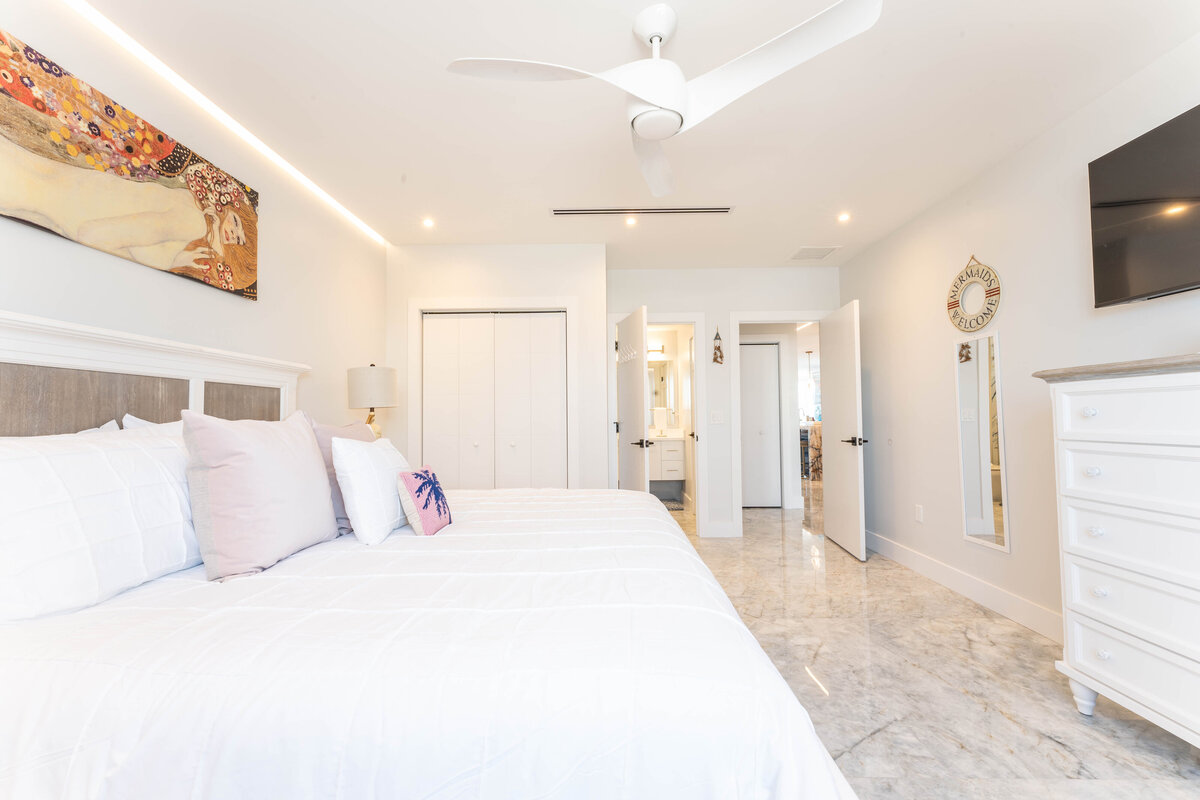 Bedroom 2 (2)