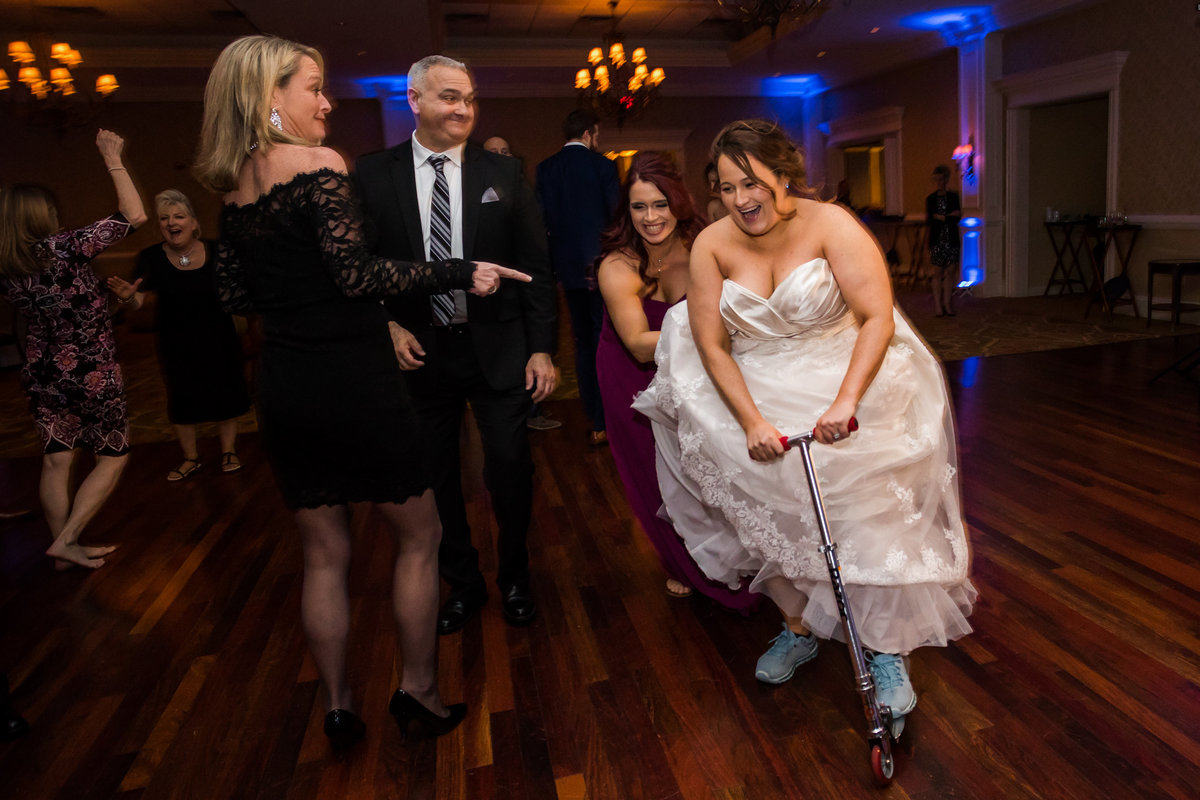 nj-wedding-photographer-reception-candid