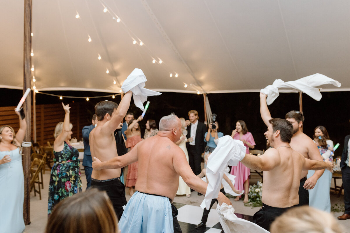 AveryandEthanwedding124