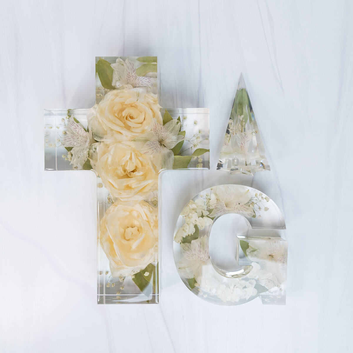cross12 tree monogram 'G' BereniseV