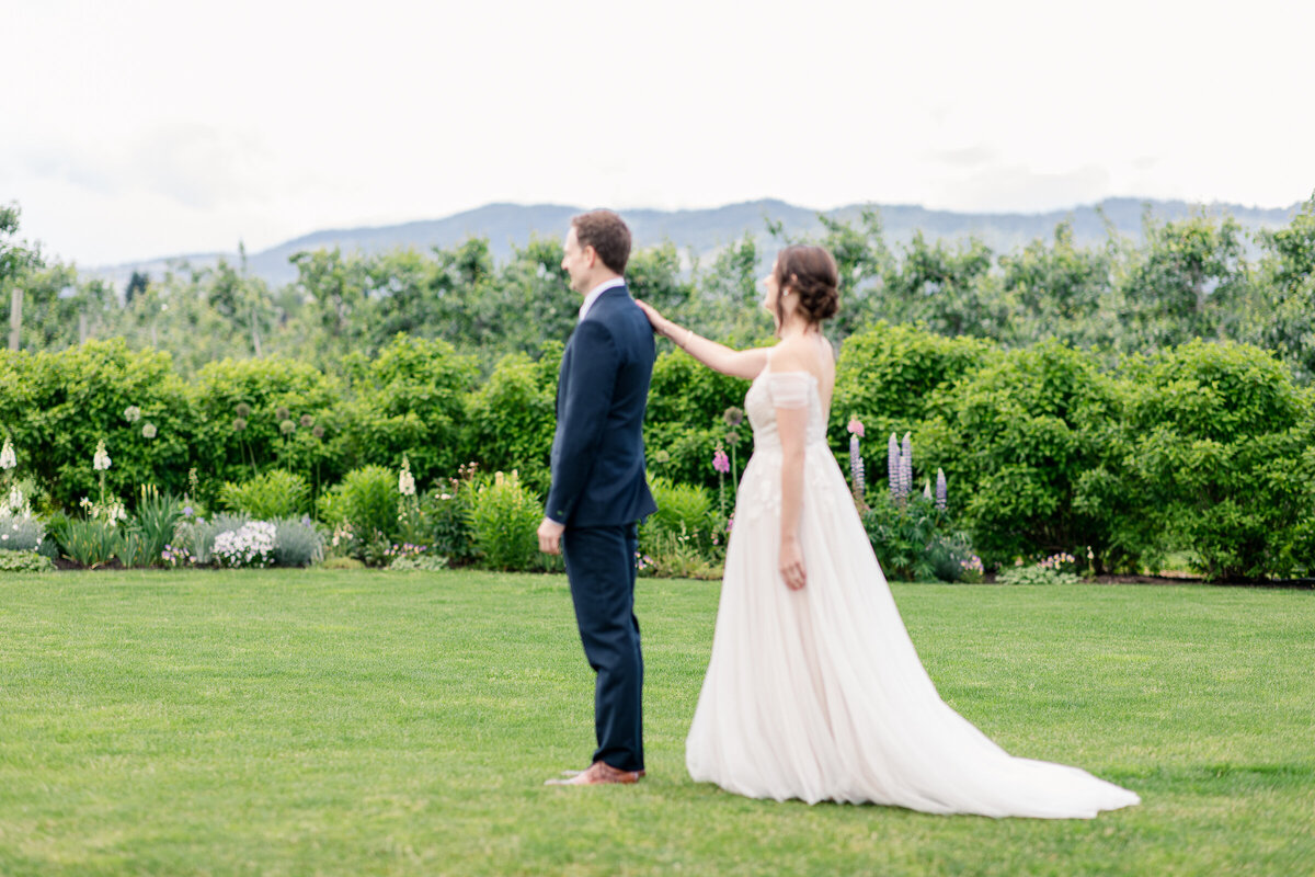 Portland OR Wedding Photographer Chantal Sokhorn Photography The Orchards Hoodriver OR-87