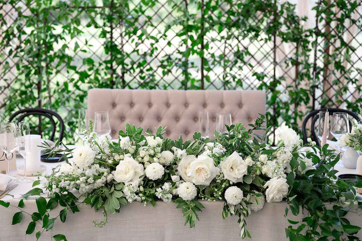 T%26B- Michigan-Wedding-661_Original