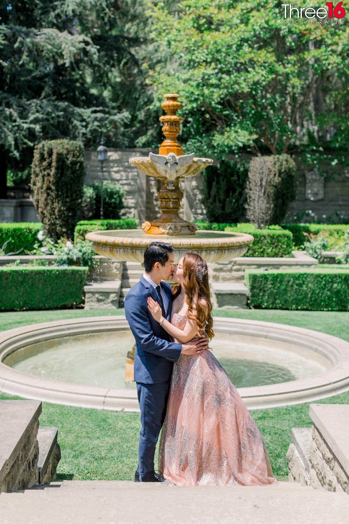 Greystone Mansion Engagement Photos-1006