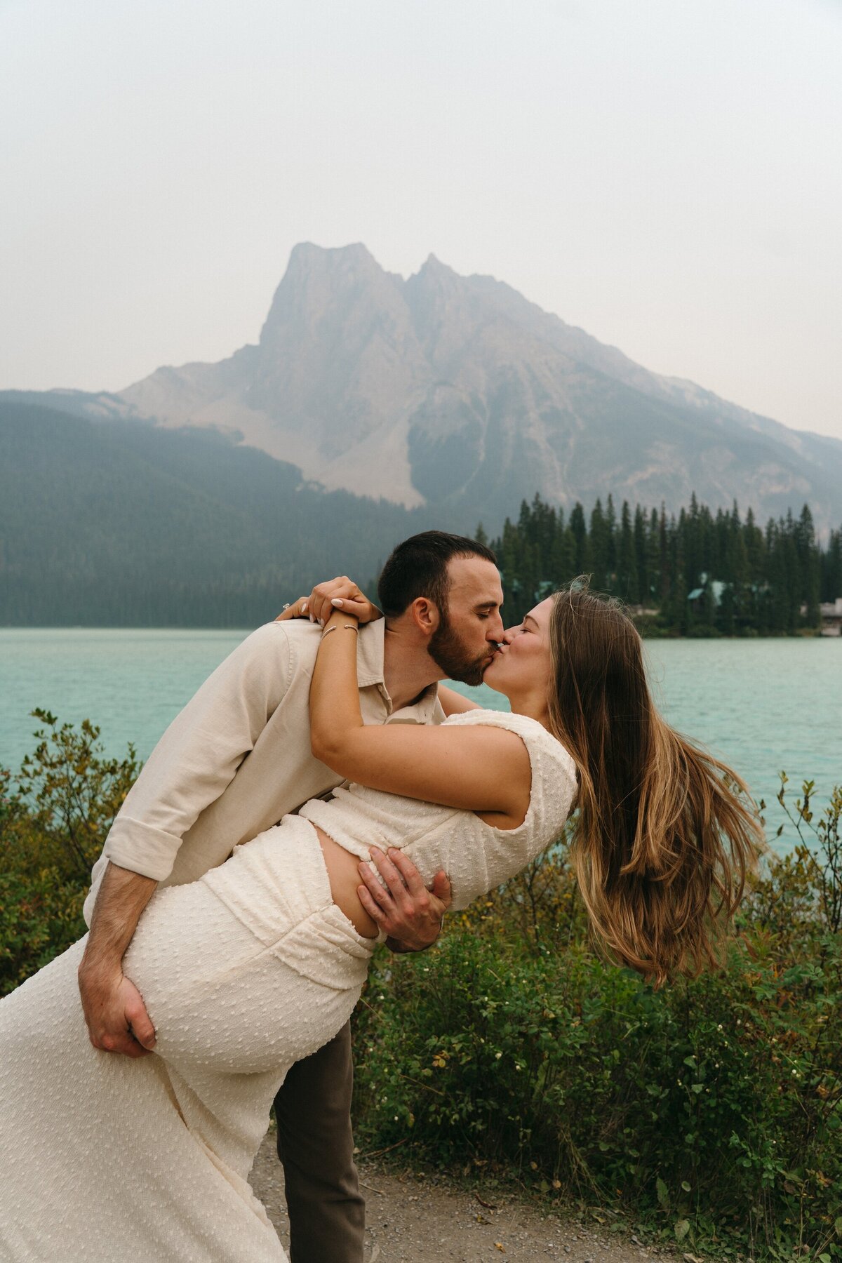 Emeraldlakecanadawedding