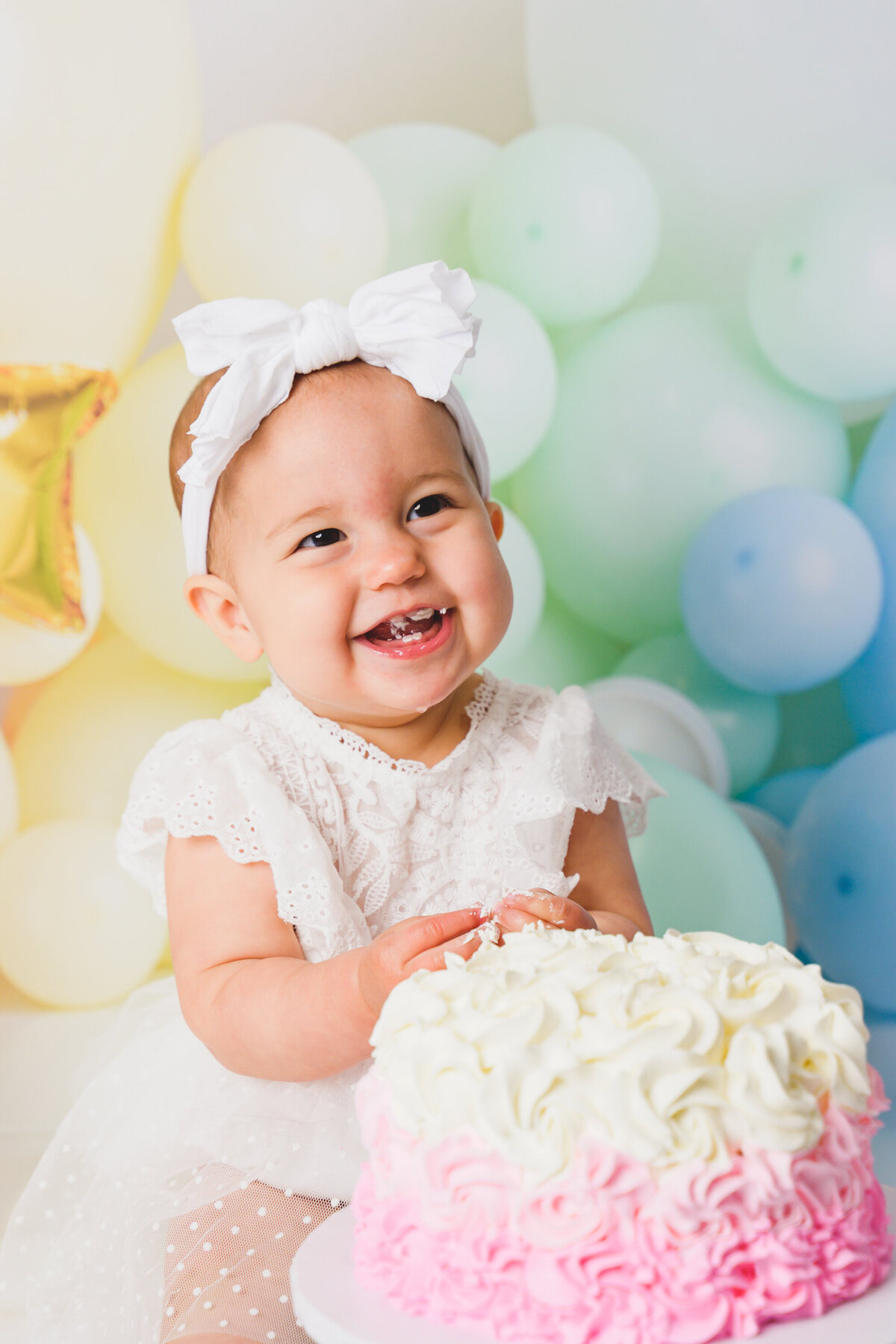 MiniAnna2023-KaelaShelton-BabyAngelina-CakeSmash-40583000