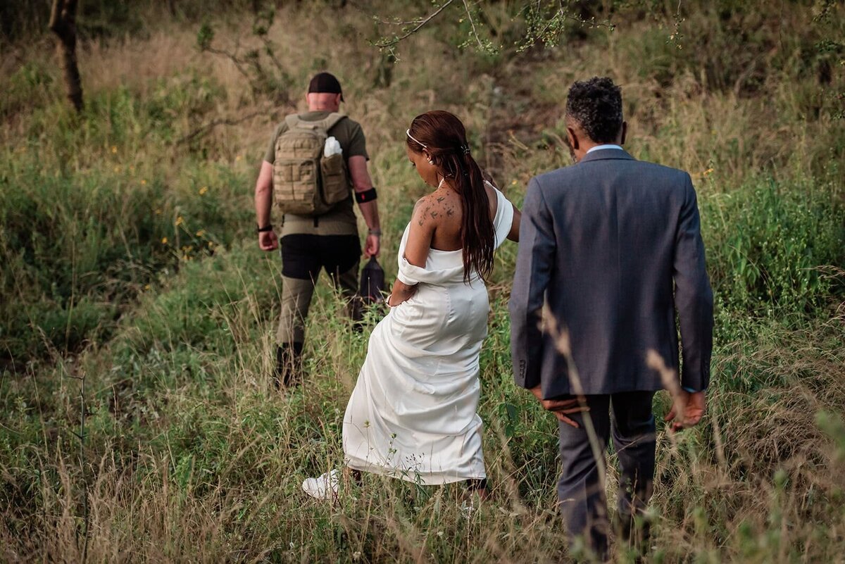 photographer-planner-for-adventurous-international-intimate-wedding-kenya-masaai-mara-safari