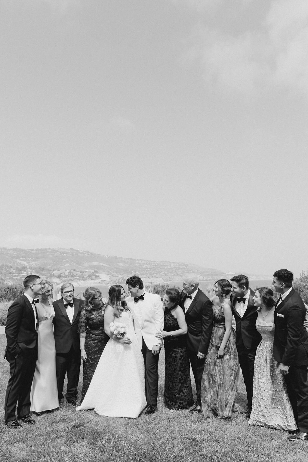 s&l-wedding-bw-thelibbysphotoandfilms-44