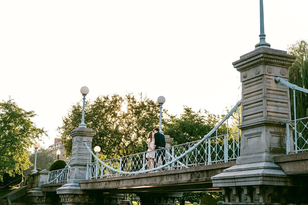 bella-luce-by-michelle-andrea-new-england-photographer-engagement-abbey-nuri-34