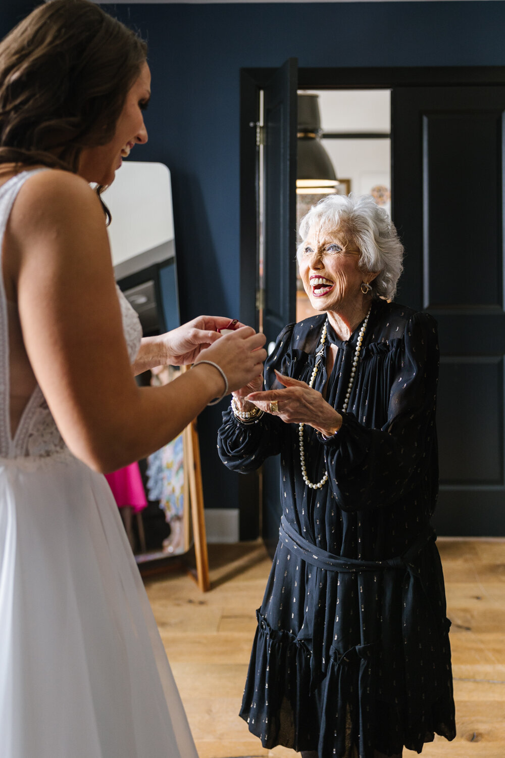 urban-row-photo-the-loom-baltimore-wedding-photographer-46