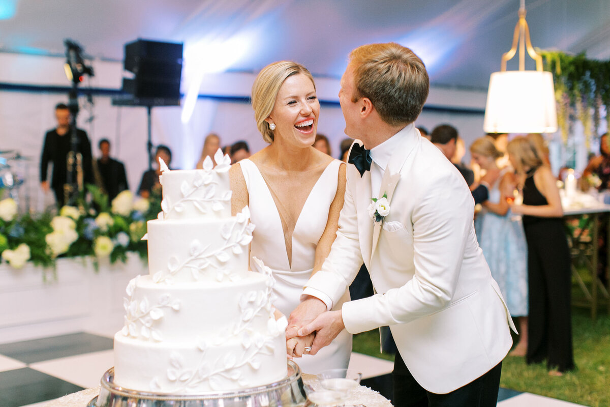 ally-bobby-photography-fine-art-wedding-NC-film483