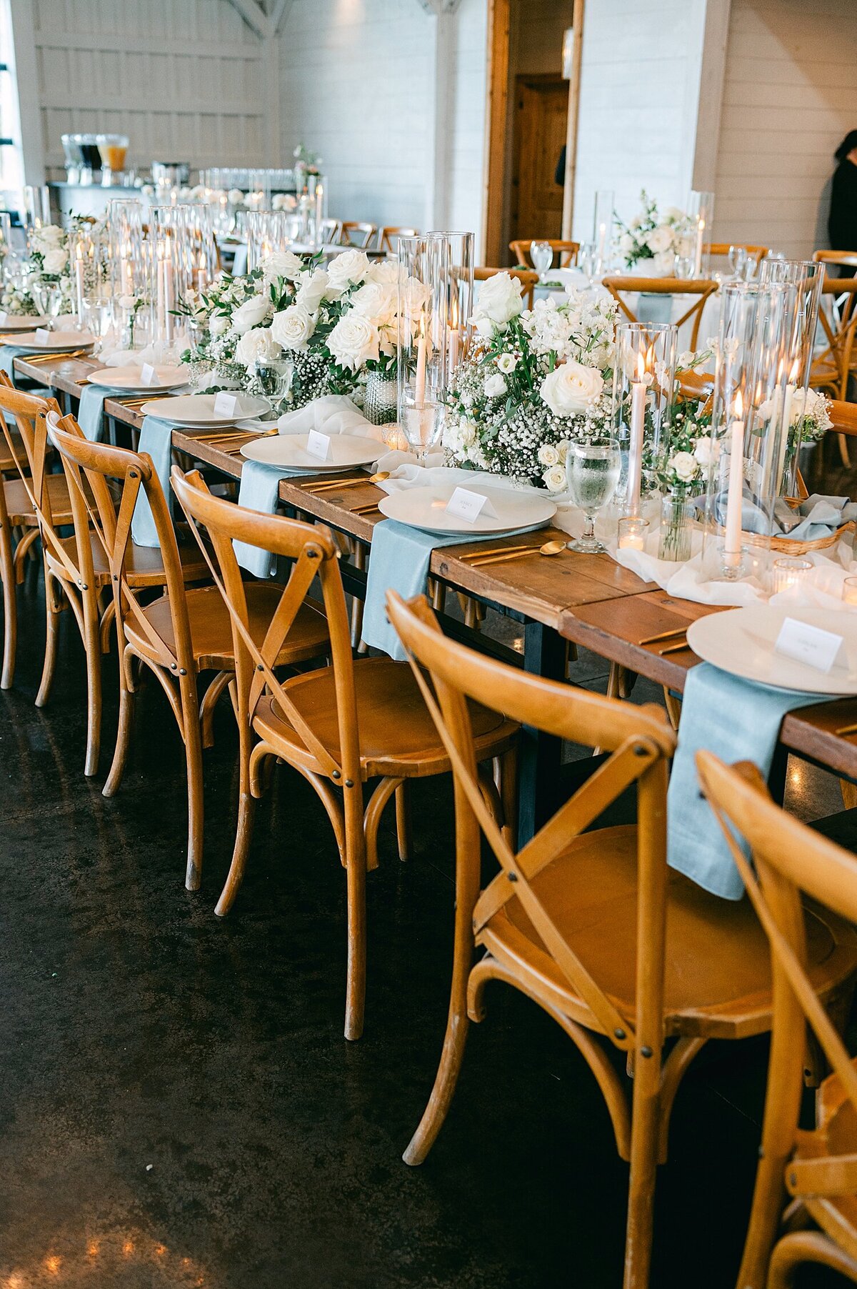 AlexisLunsfordElegantweddingfeaturedonStyleMePretty_0050