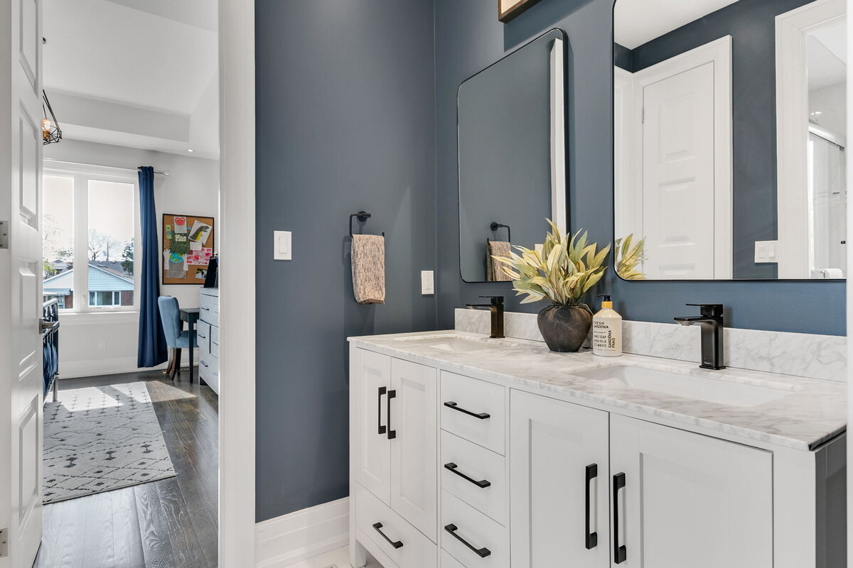 58-web-or-mls-33_001_Third Ensuite