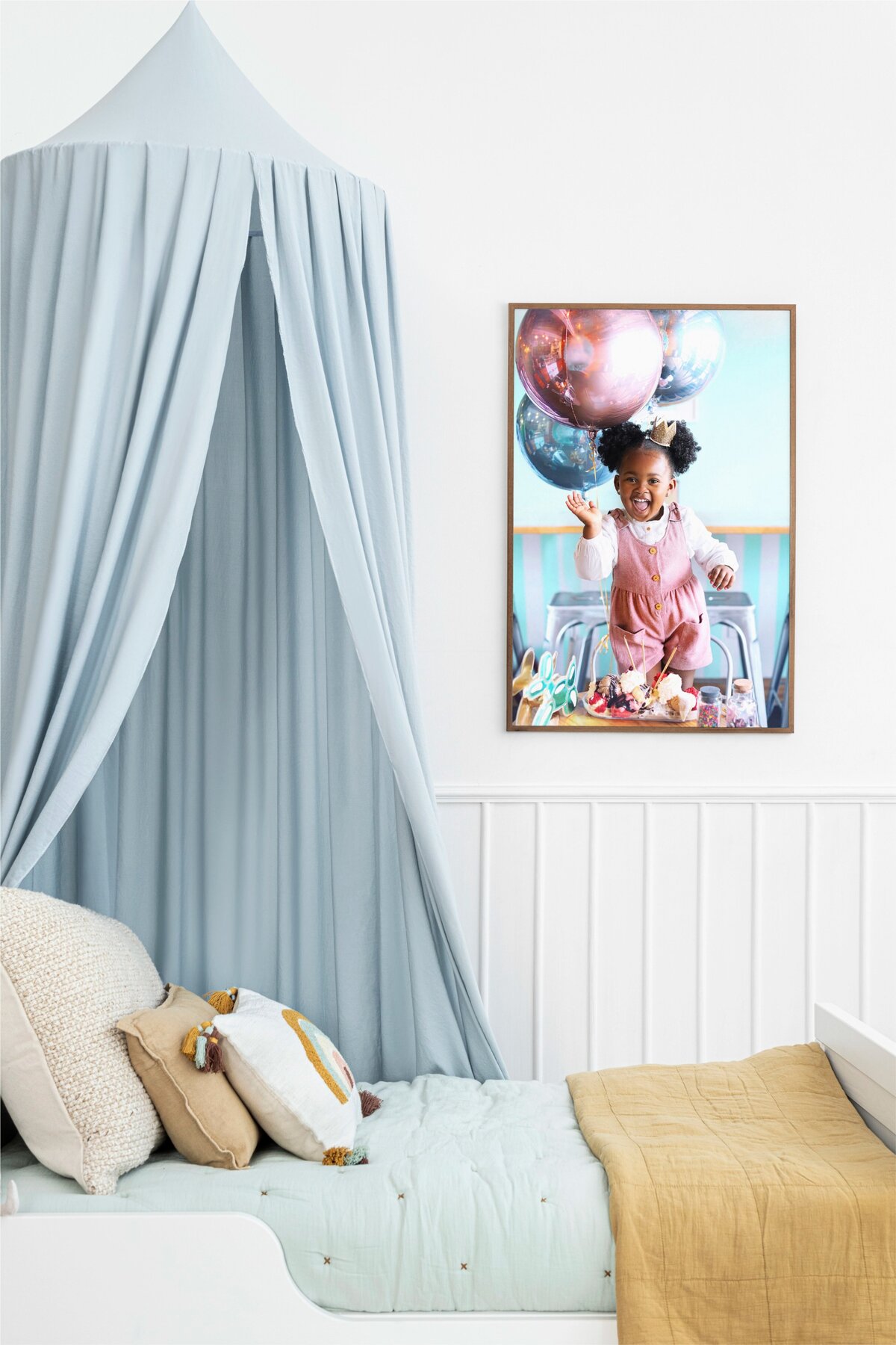 DC family wall art and prints 1701958522962