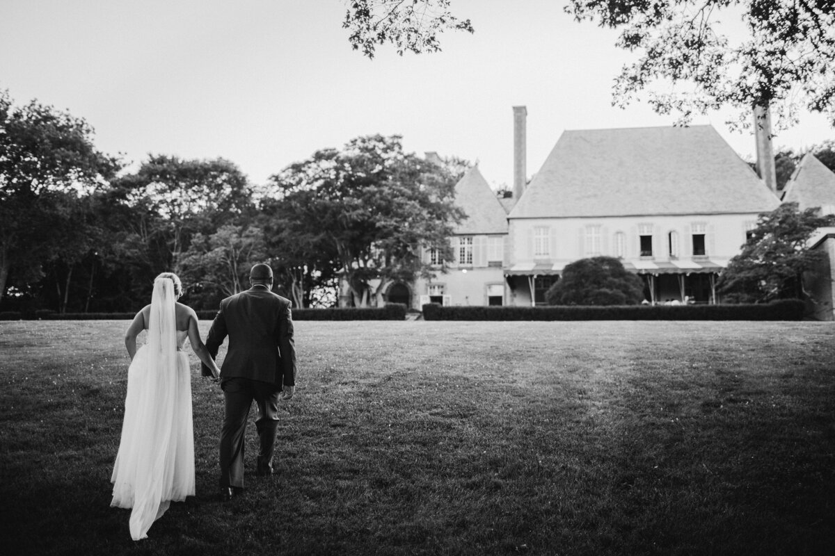 A wedding at Glen Manor House in Portsmouth, RI - 41