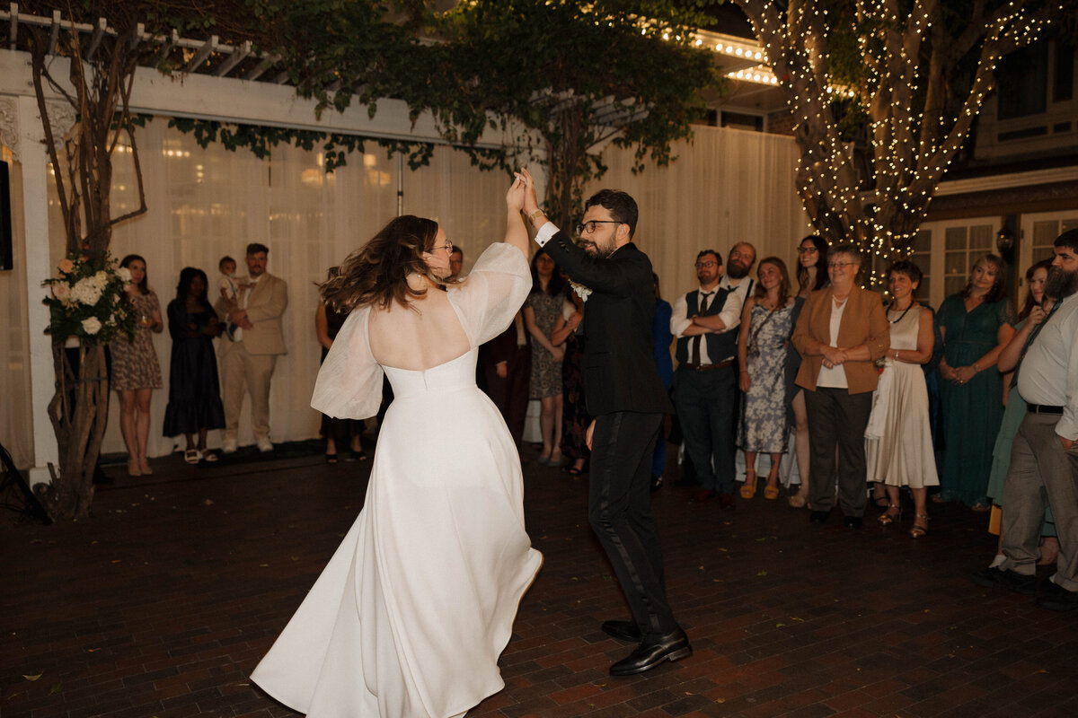 horton-plaza-hotel-san-diego-wedding-raven-berlin-photo-1114