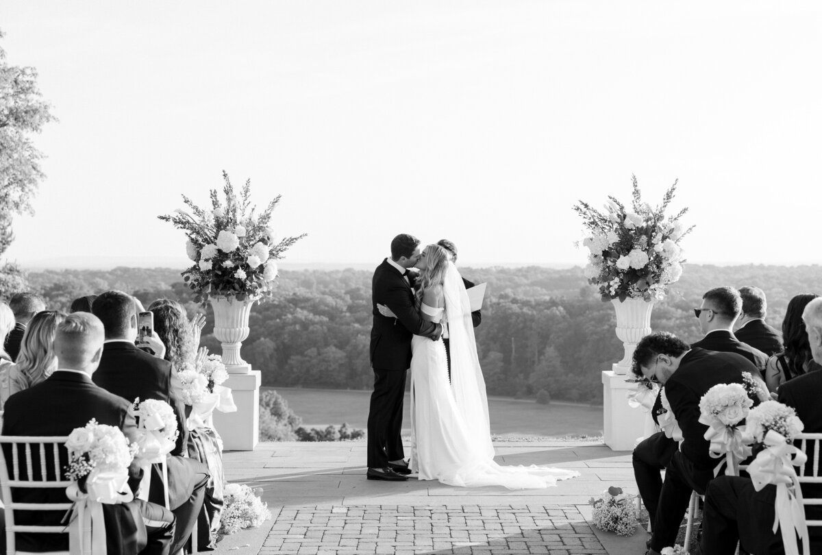 Lyra_Cullen_Wedding_Sneak_Peeks-43