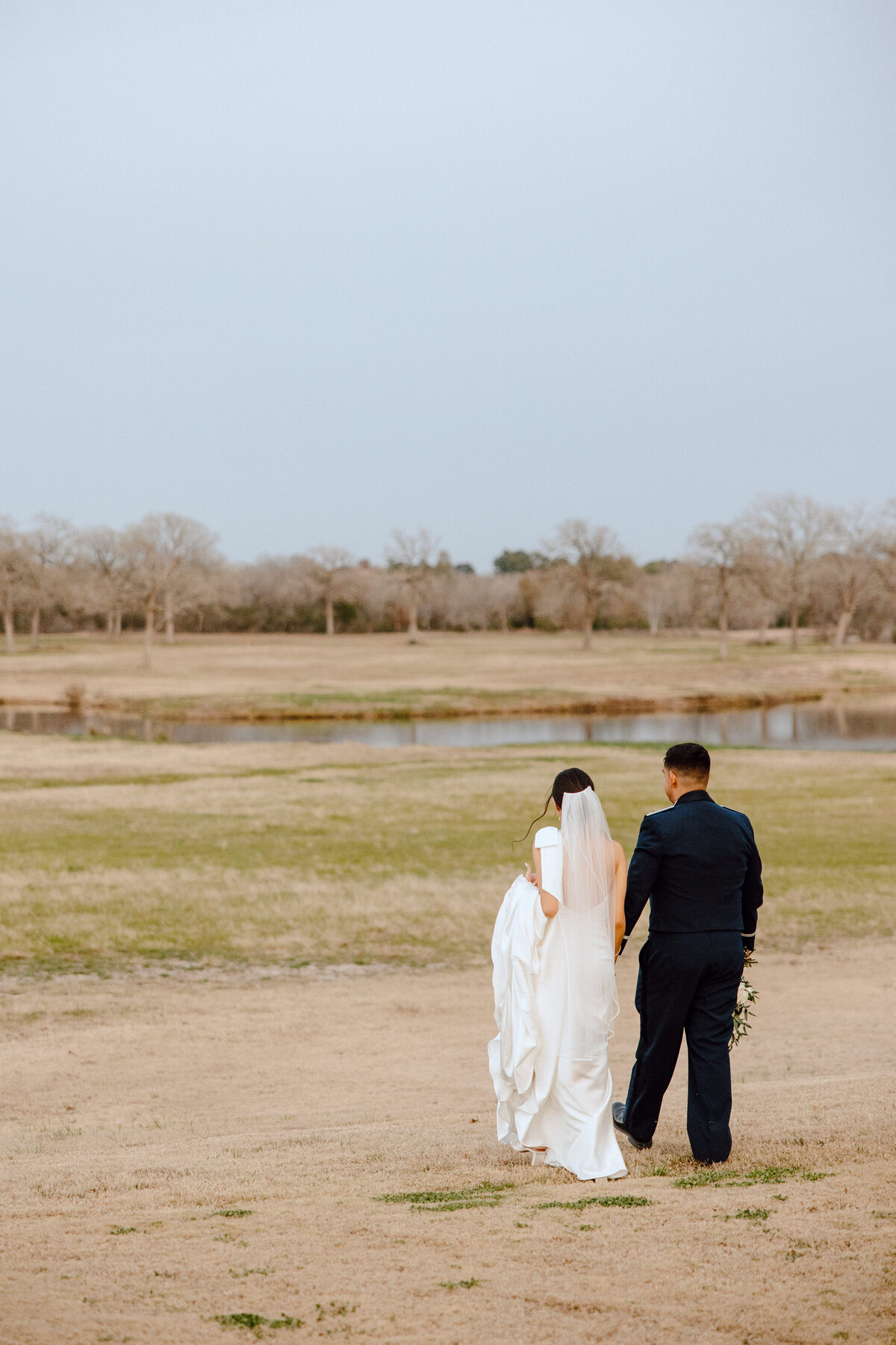 houston-wedding-photographer-angelina-loreta-photography-college-station-camp-hosea-weddings-bride-groom-anderson-texas-romantic-160