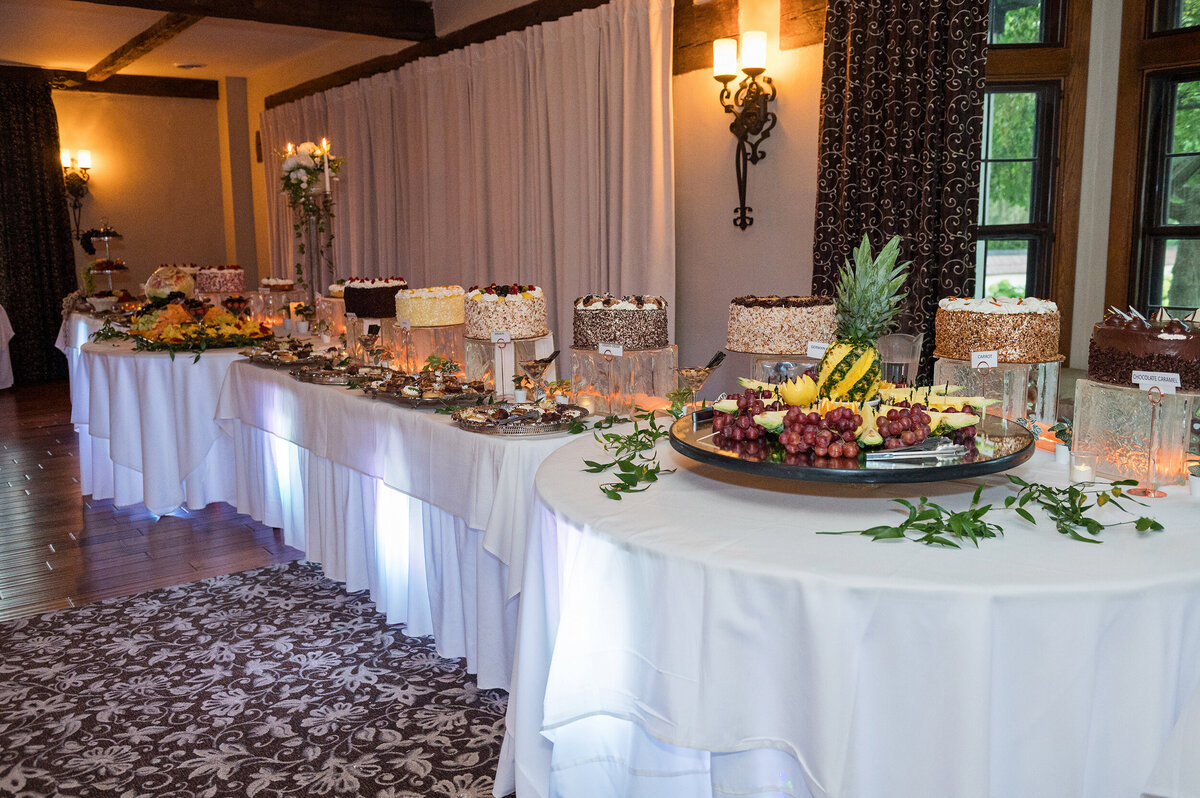 Wedding-Photographer-in-Michigan-212