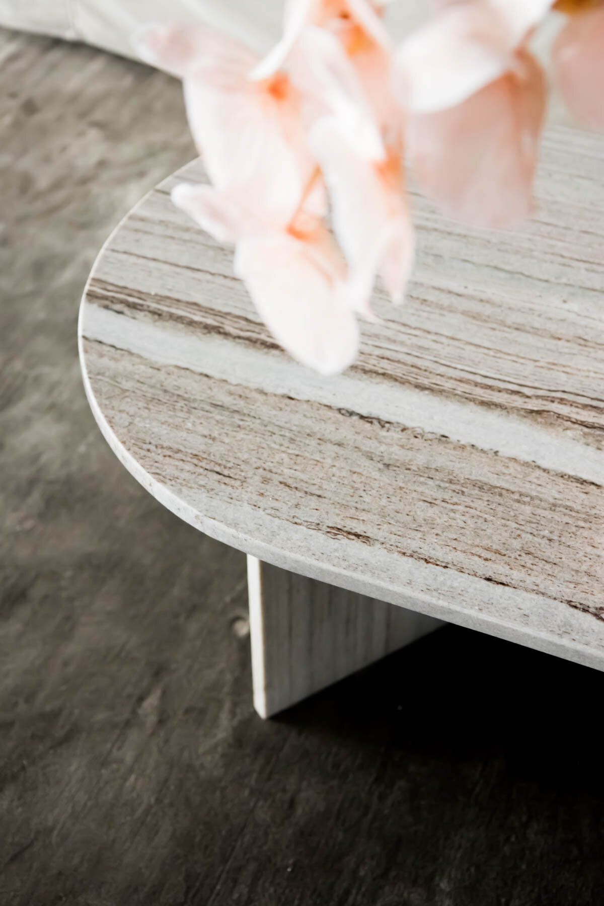 Girlboss-Designer-Interior-Design-Website-Templateq-362