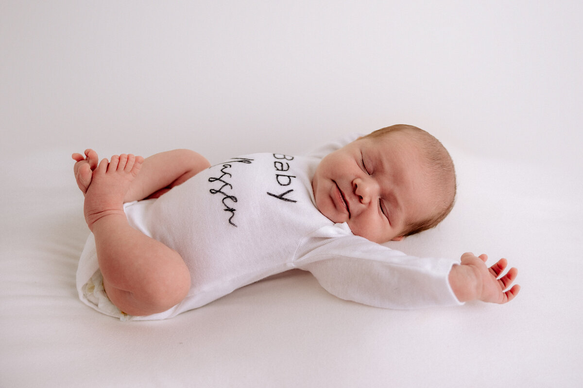 Lubbock-newborn-photographer-mary-wiebe-photography-0141evelyn