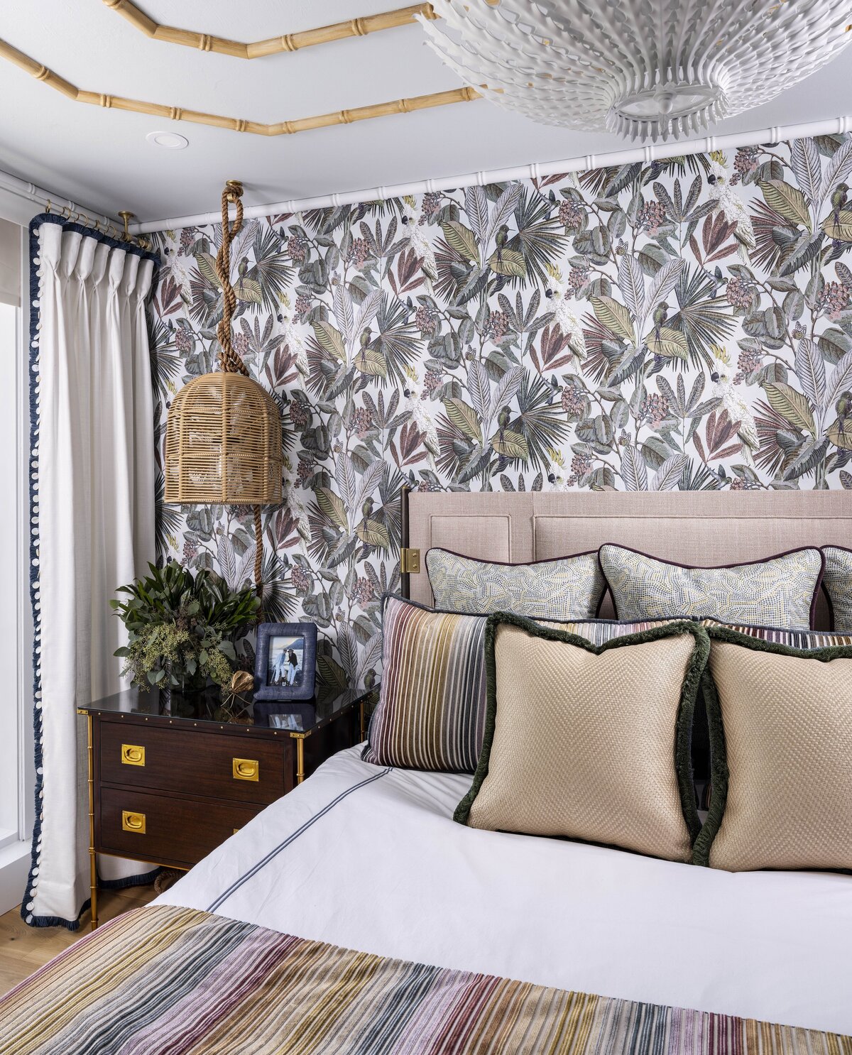 Guest 2 Detail-023-029-3393x4200