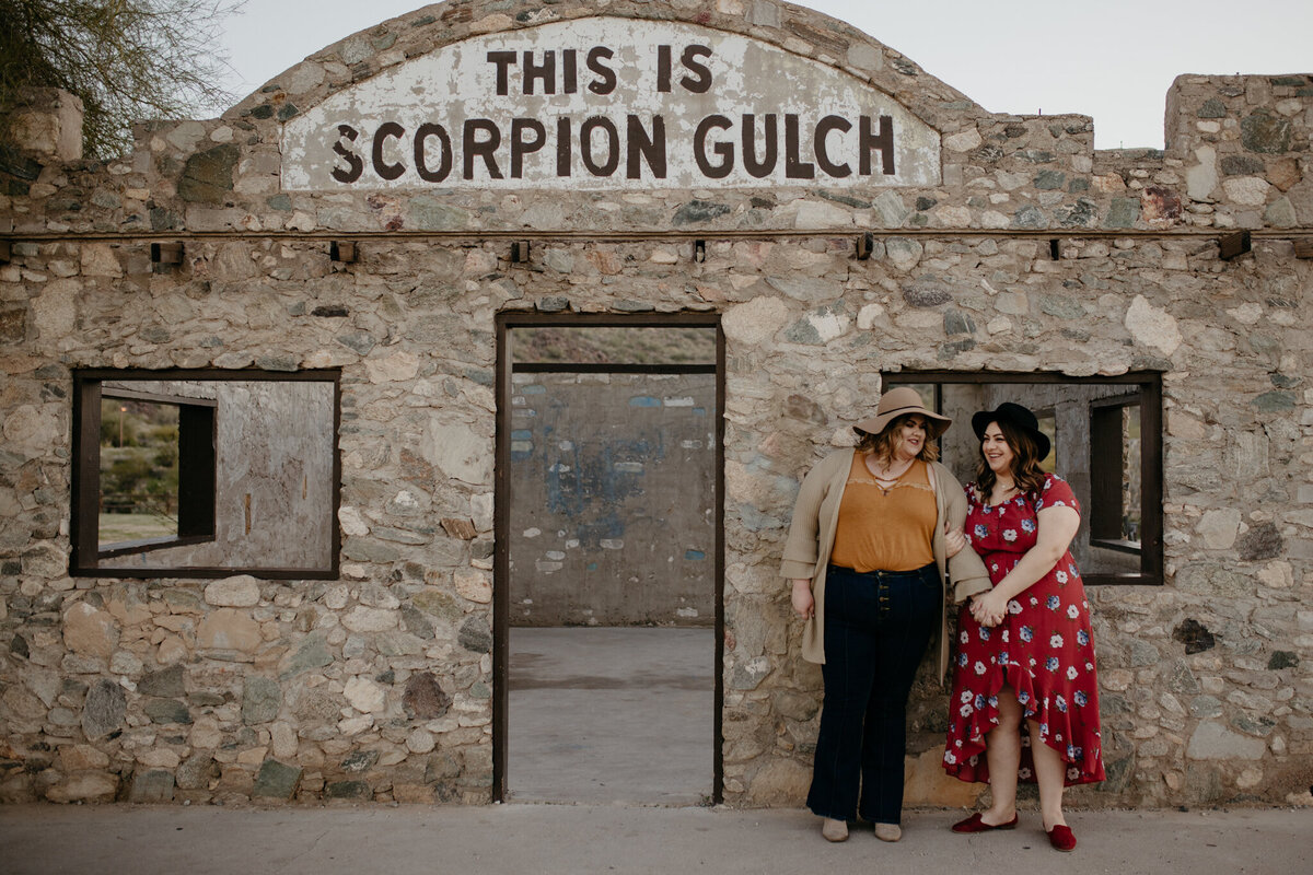 Scorpion-Gulch-Arizona-Engagement-112721-SparrowSongCollective-20