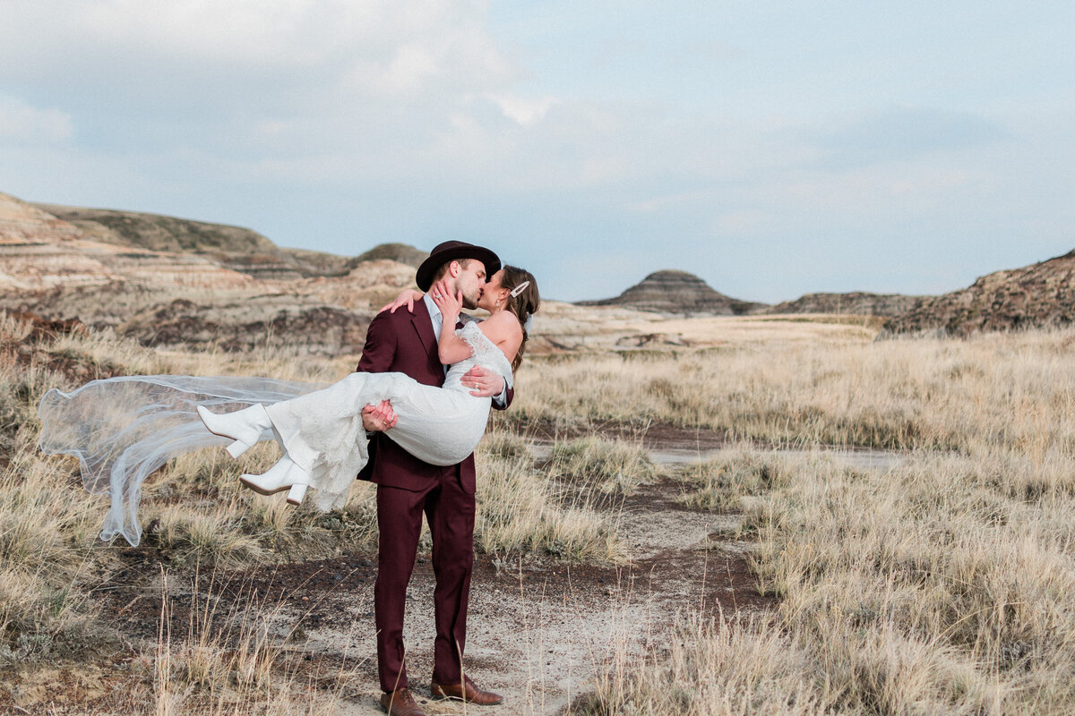 am.styled.elope.fnphoto.-7