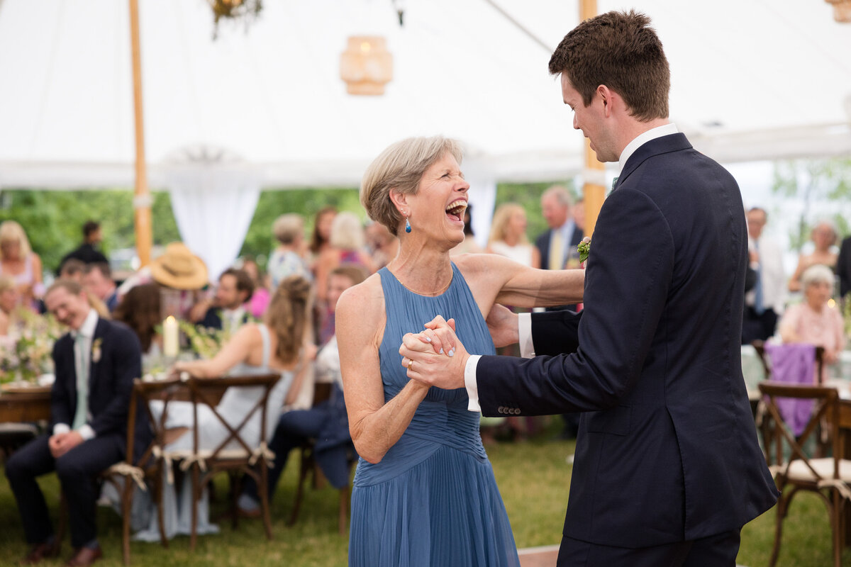 Basin-Harbor-Club-Vermont-Wedding-124