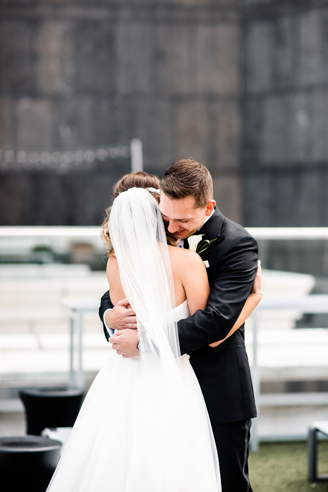 cleveland-rooftop-wedding-picture-14