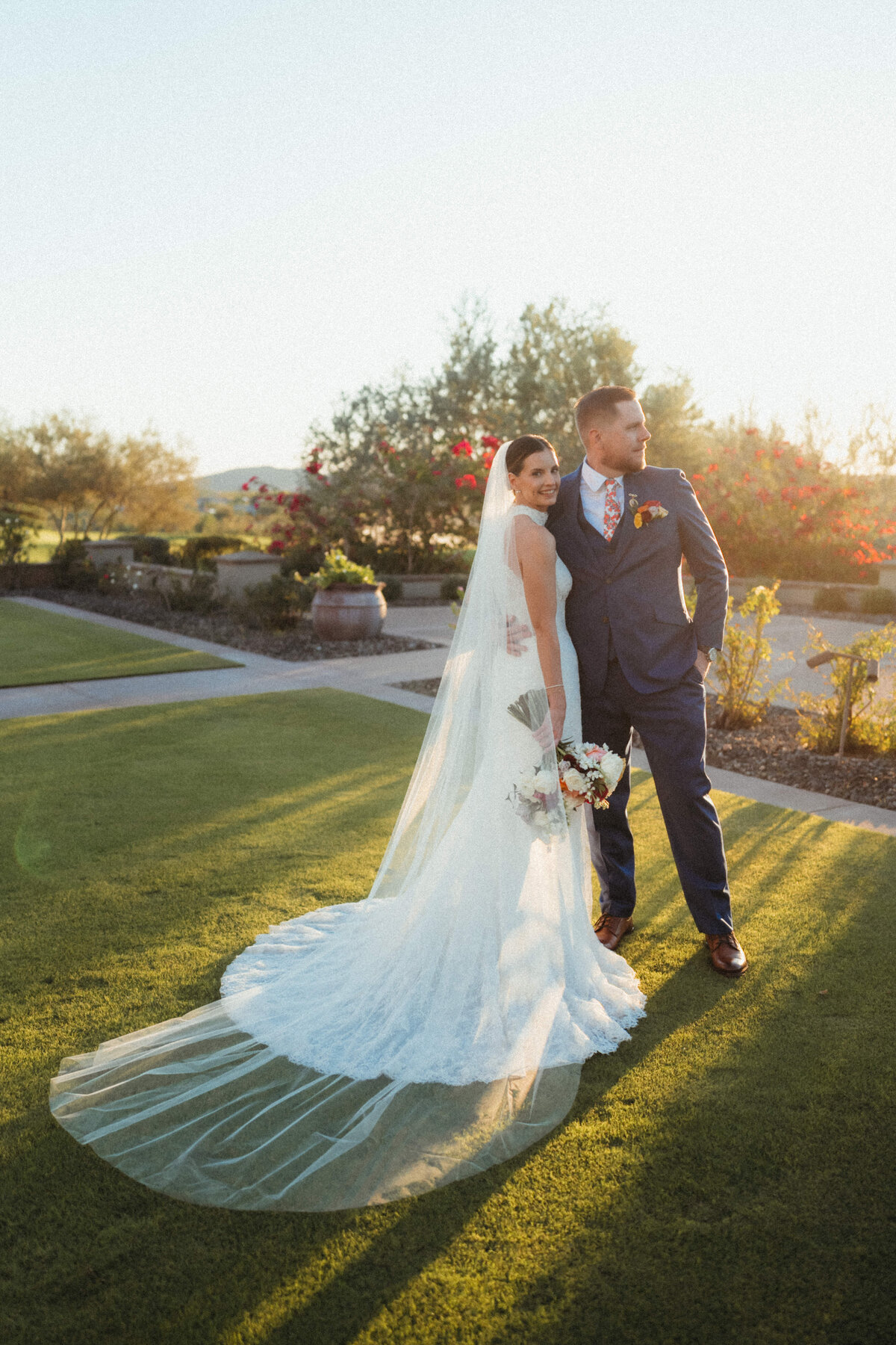 Sarah & Steven Wedding Sneak Peeks-118