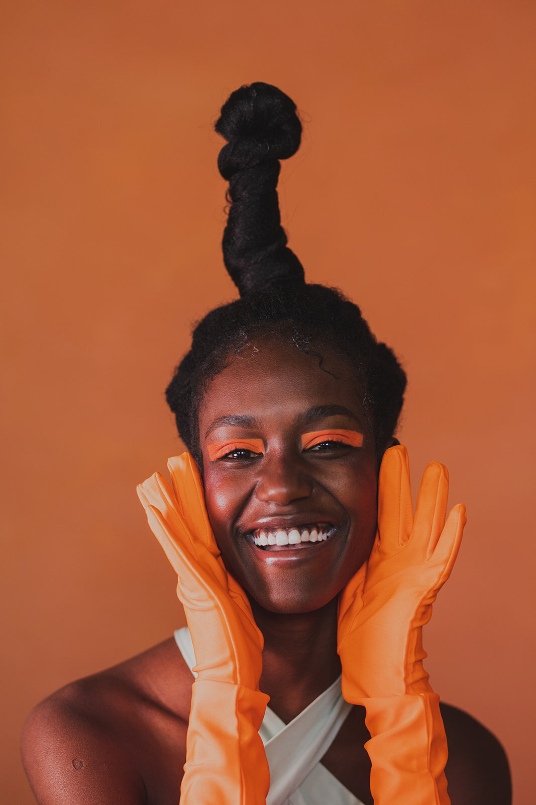 gloves-editorial-1197