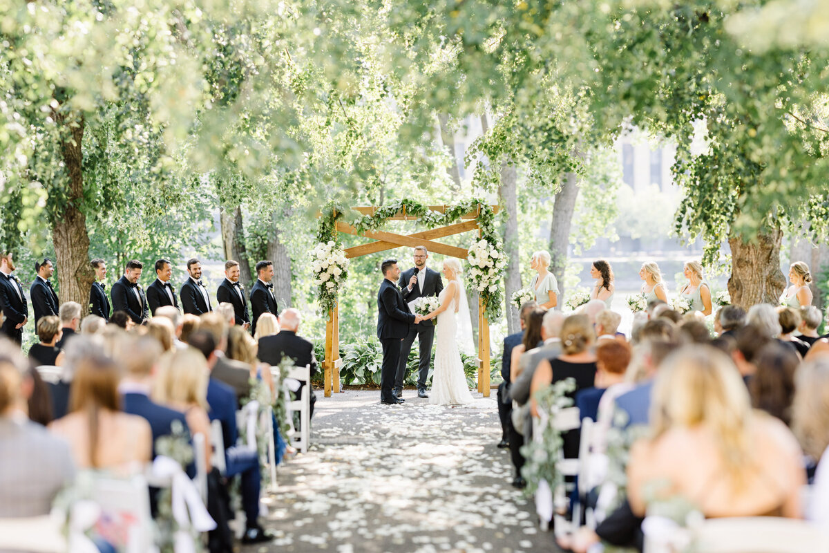 96 Nicollet-Island-Pavilion-Outdoor-Ceremony-2