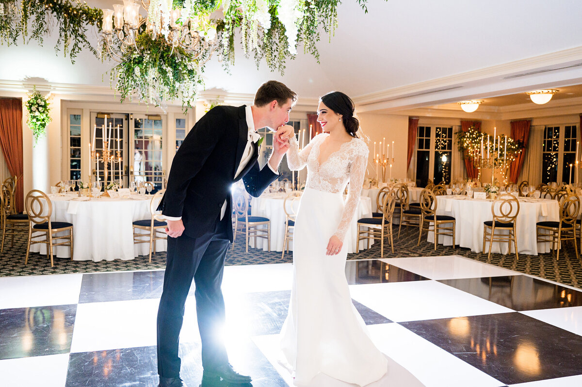 wedding photographers in erie pennsylvania