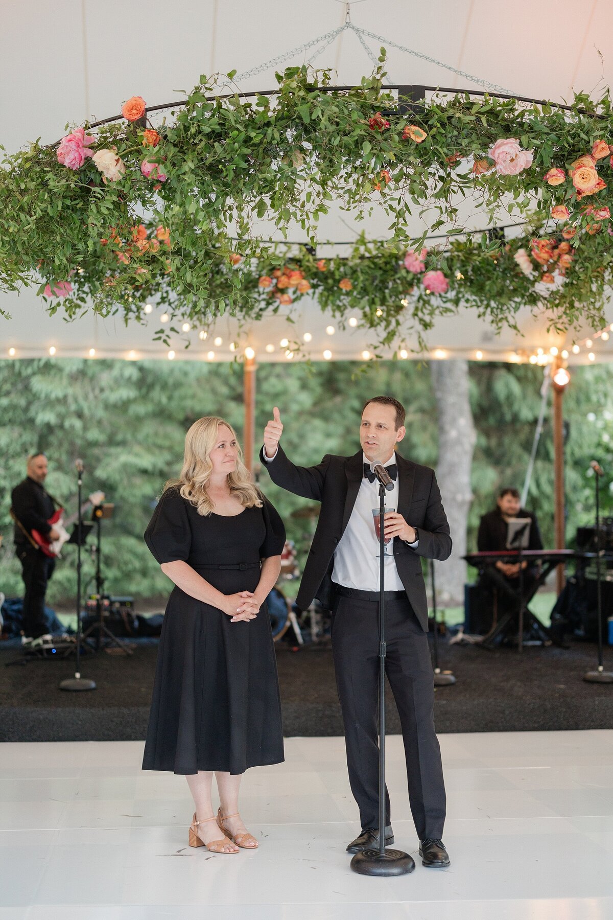 connecticut-backyard-tented-wedding-photo_0035