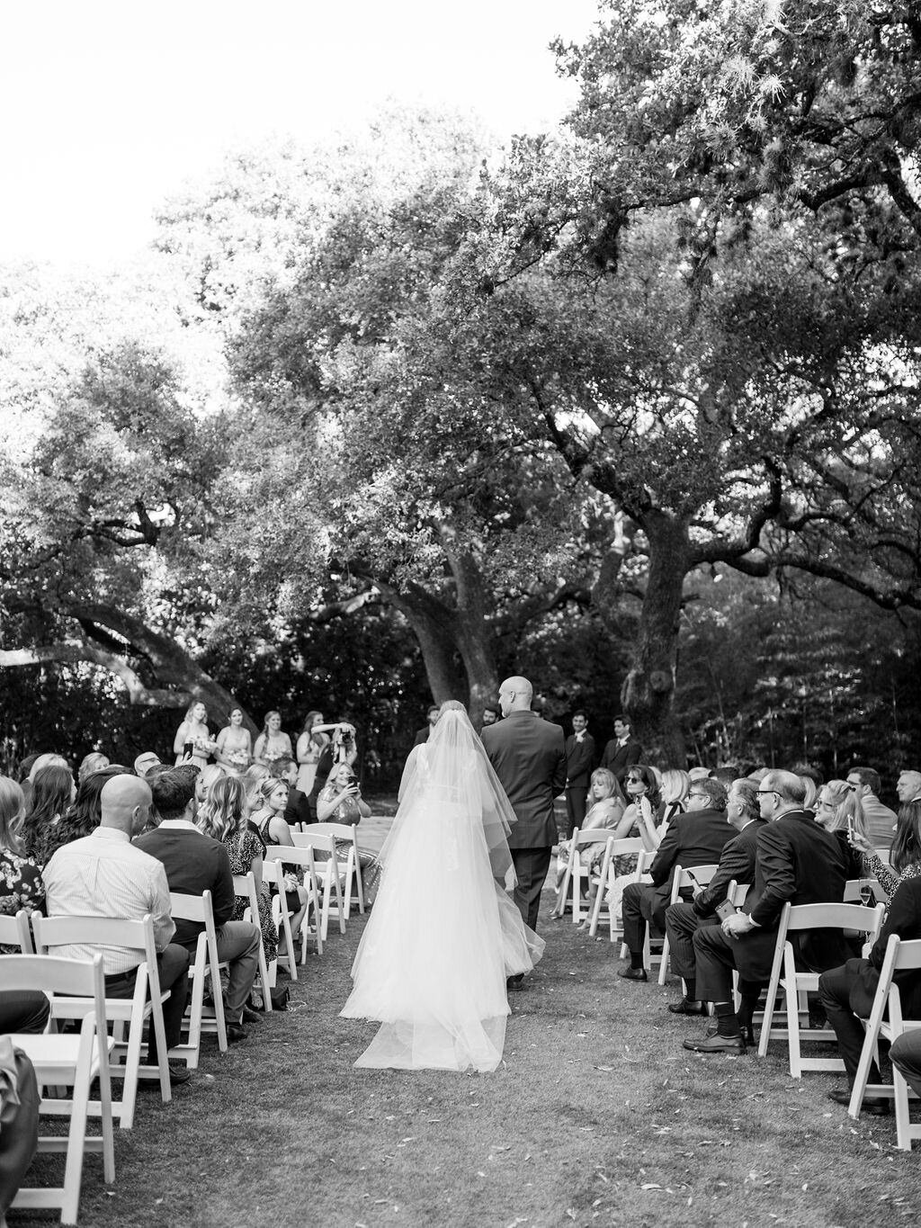mercury-hall-wedding-austin-texas-wedding-photographer-mackenzie-reiter-photography-17