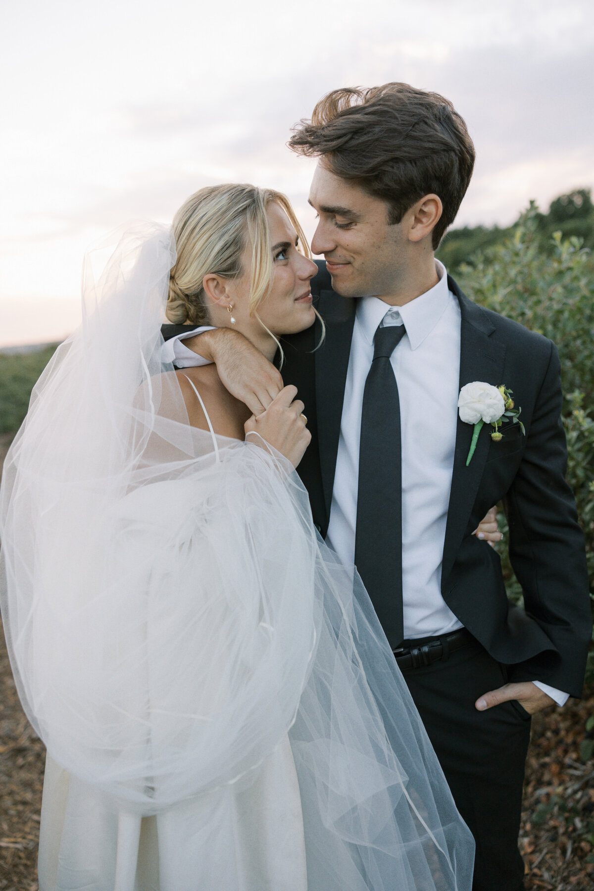 taylor-theo-preview-olive-and-oath-160
