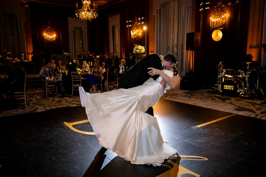 black-gold-dance-floor-bride-groom-first-dance-intercon-hotel-renaissance-ballroom-chicago
