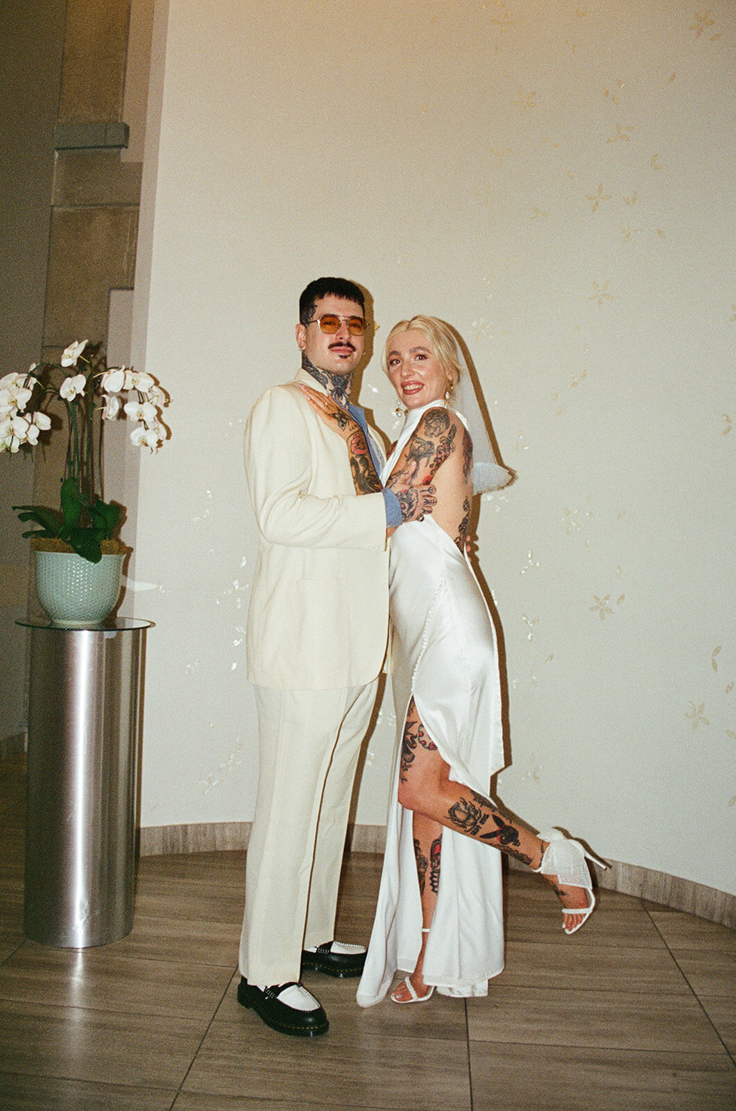 toronto-city-elopement-city-hall-edgy-nontradional-thedrake-rainy-day-cool-alternative-film-35mm-092