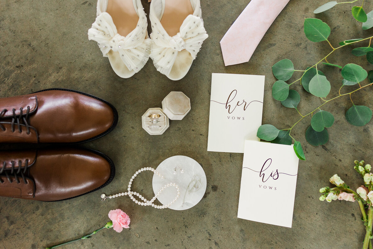 52Bridal Details20230603- Koral Hull Photography