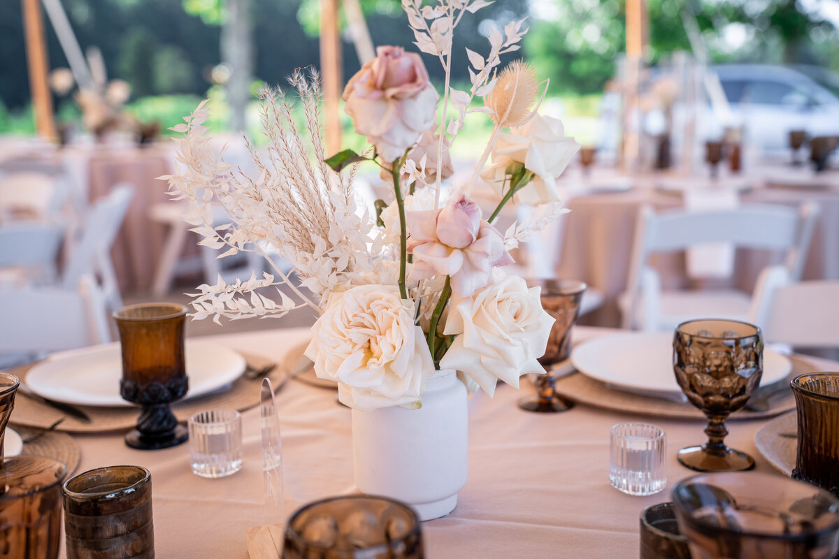 the-overlook-at-geer-tree-farm-griswold-ct-modern-boho-wedding-tableware-rentals-wedding-centerpieces-petals-plates-05