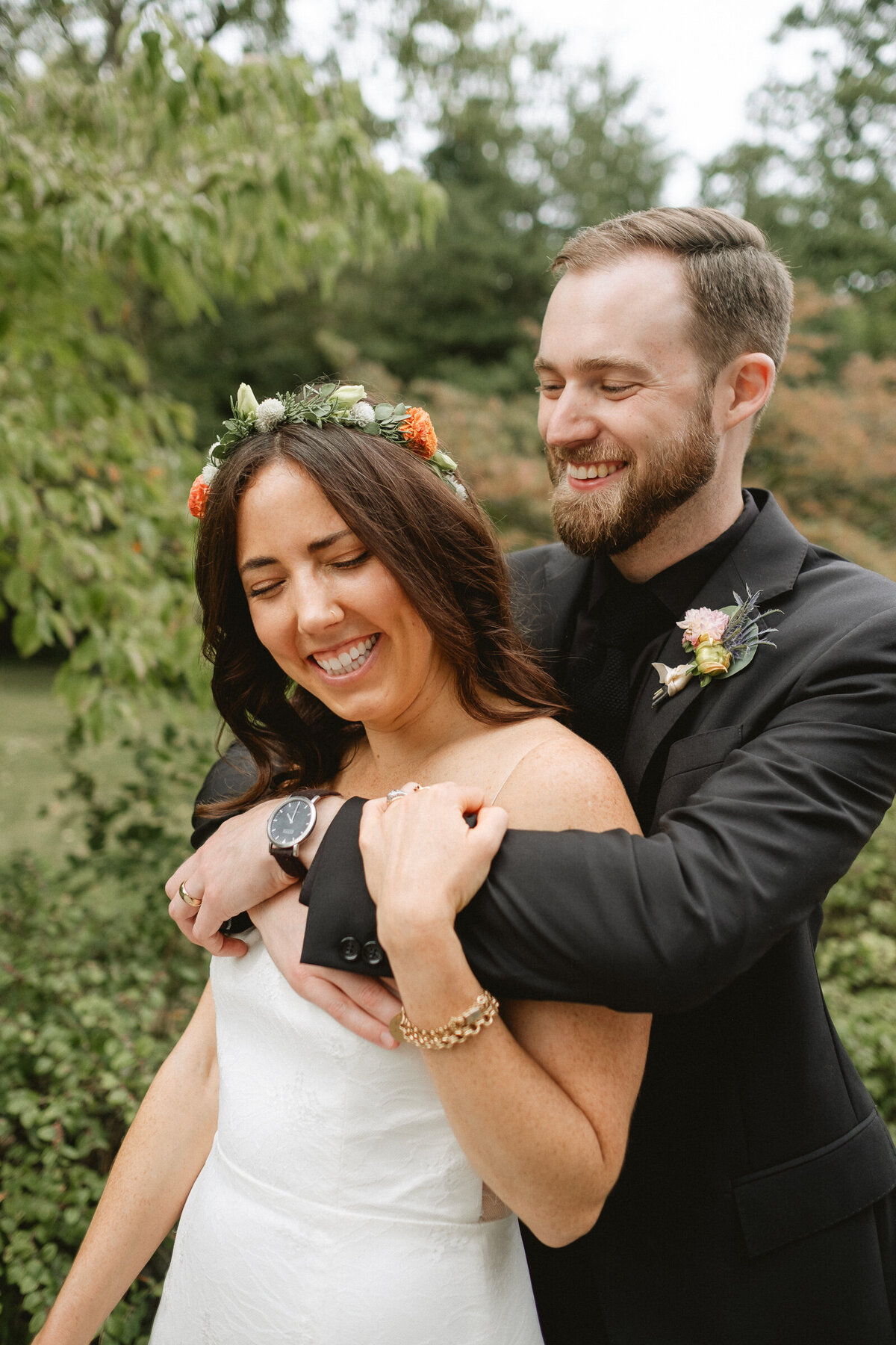 documentary photographer garden greenhouse wedding-134