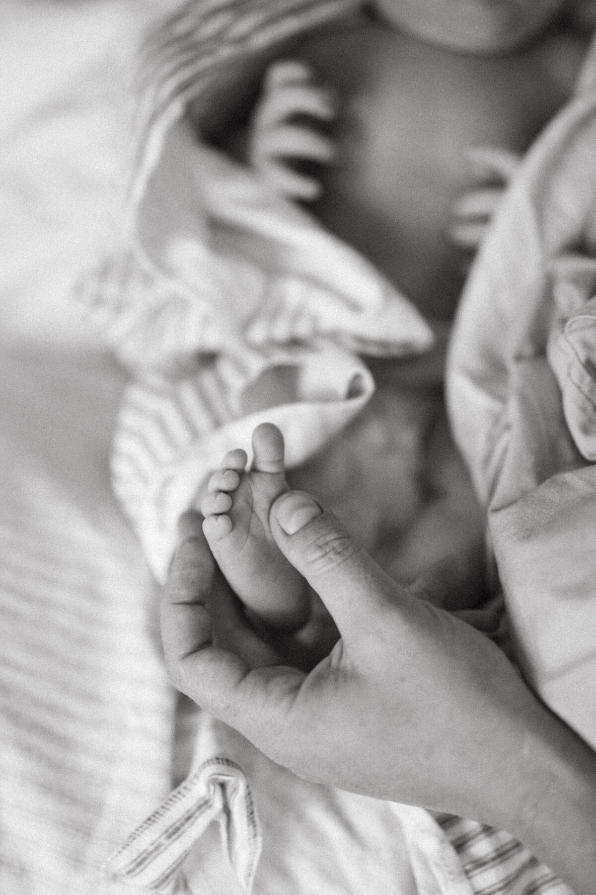 for-love-and-light-perth-newborn-photographer-60