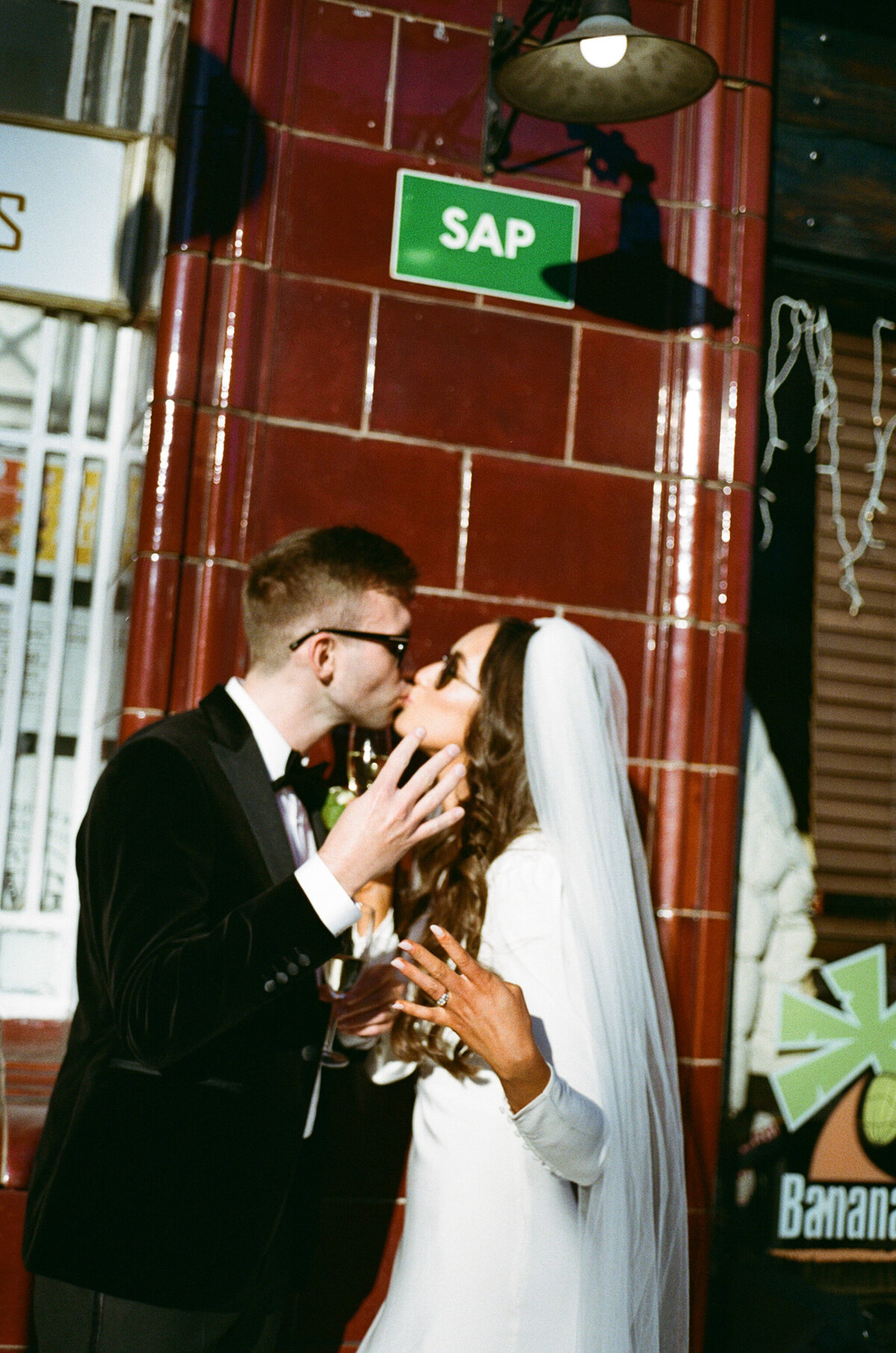 adorlee-weddings-021-film-wedding-photographer-maida-vale-london
