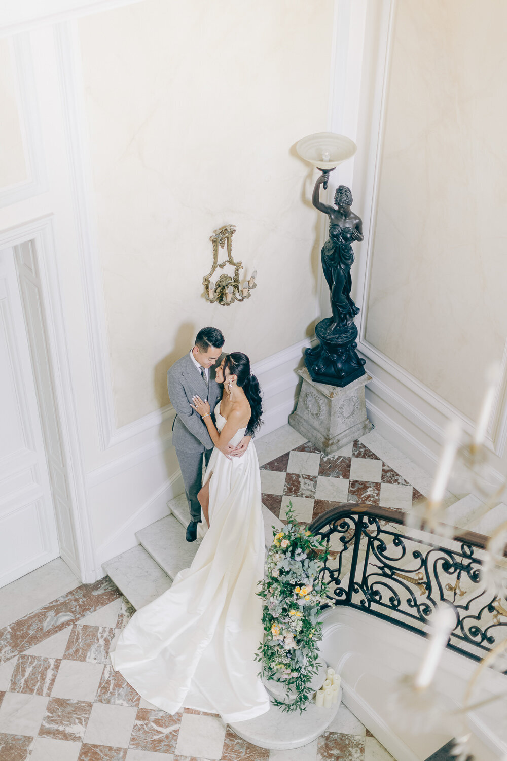 timeless-chic-wedding-chateau-de-santeny-paris-junophoto-042