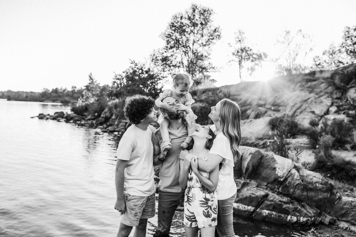 akp_grenierfamily2022_060bw