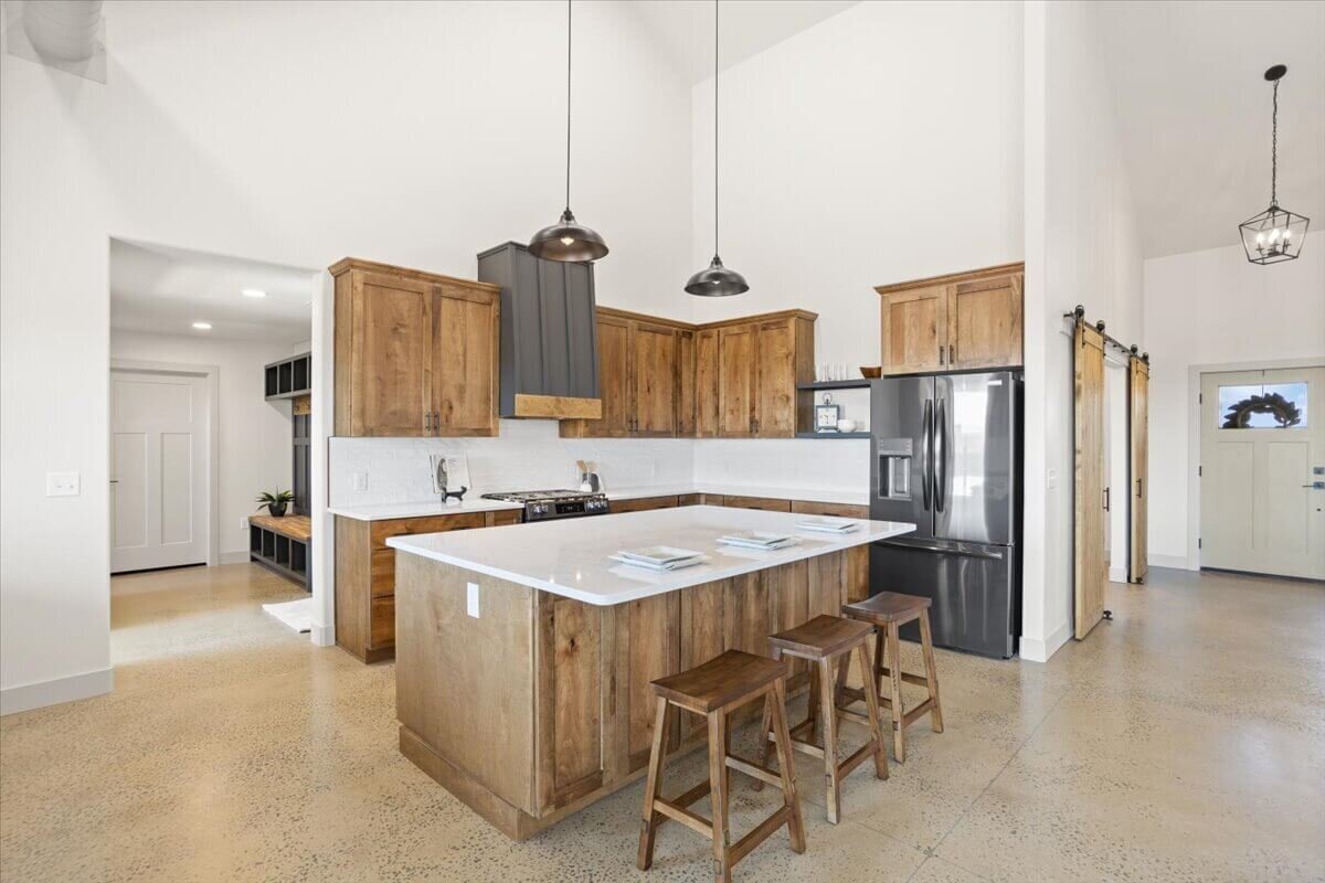 Wyoming-barndominium-for-sale-8309-misty-mountain-rd24