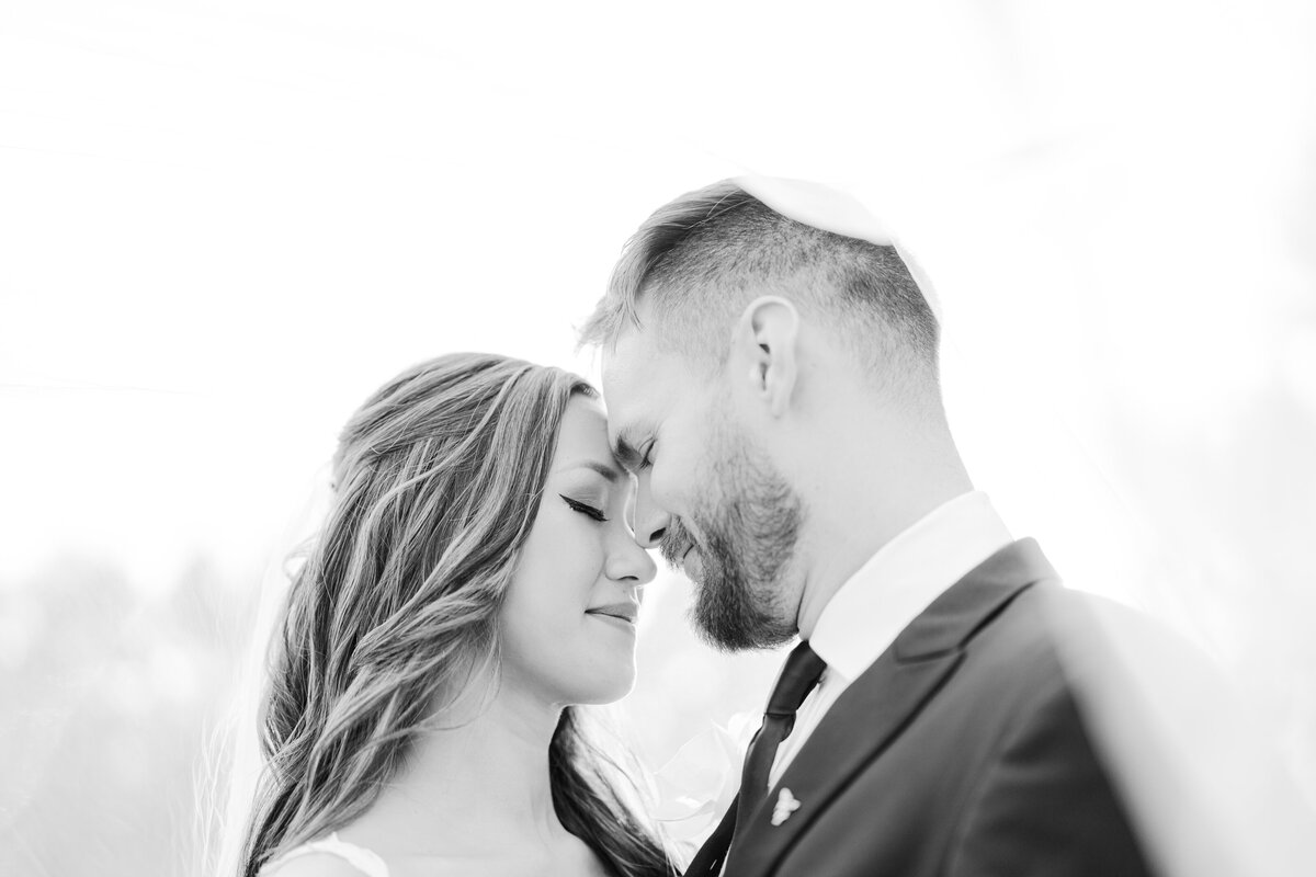 Kristen Weaver Photography Orlando Florida Destination Photographer Worldwide Wedding Editorial Fashion Inspired Clean Film Digital KWP Soft Classic 0970