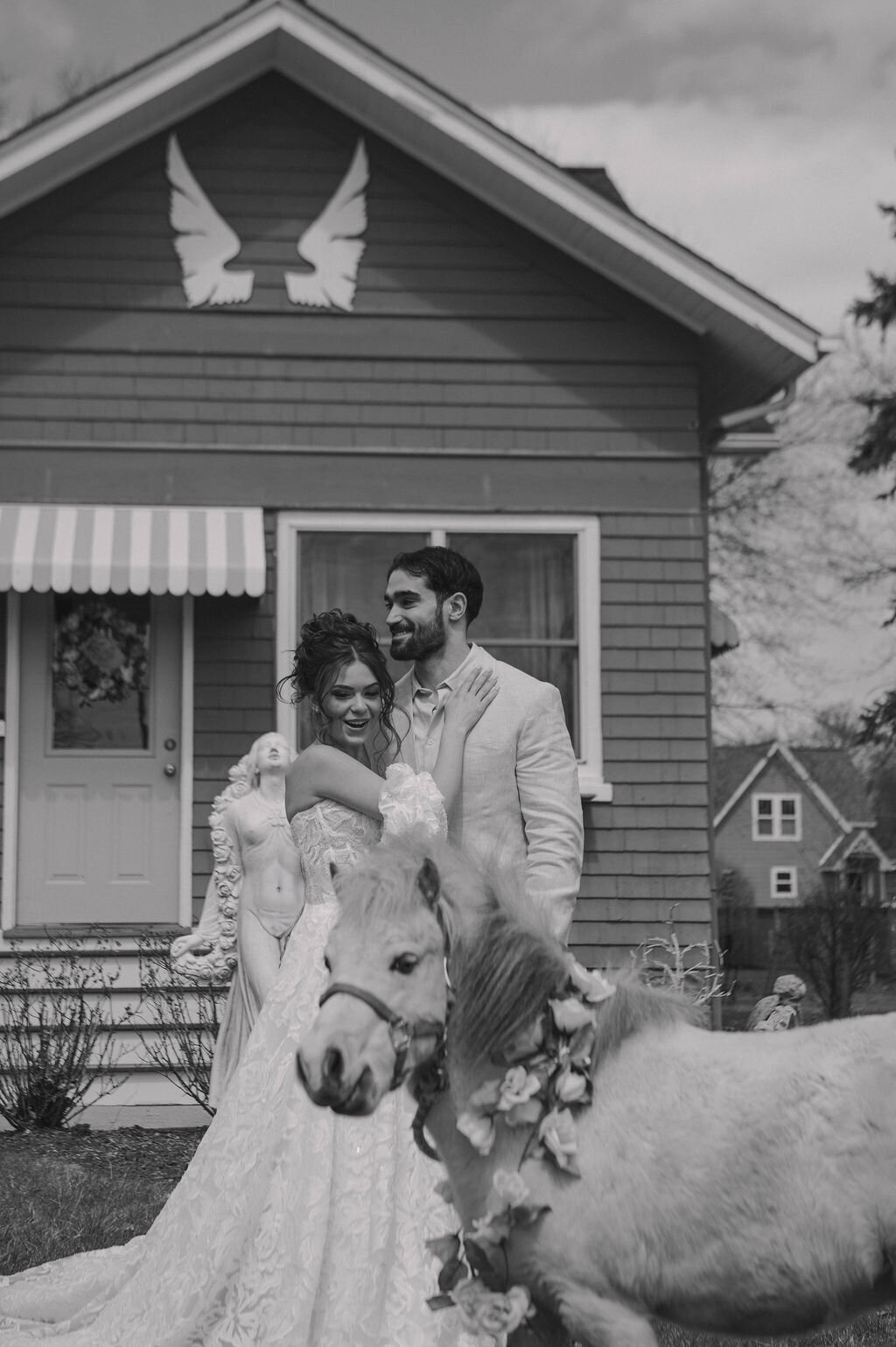 Chicago wedding photographer for candid moments